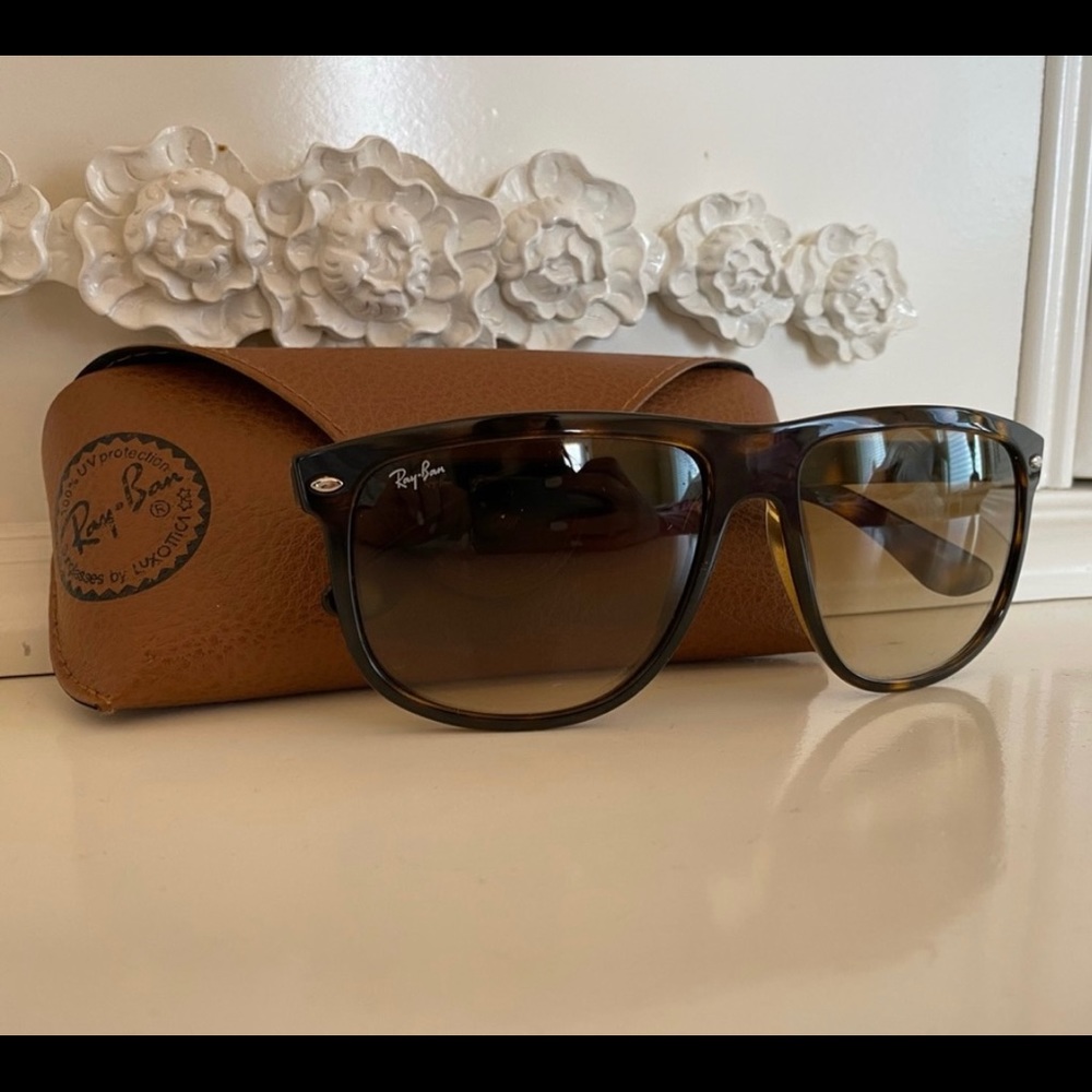 Ray-ban sunglasses